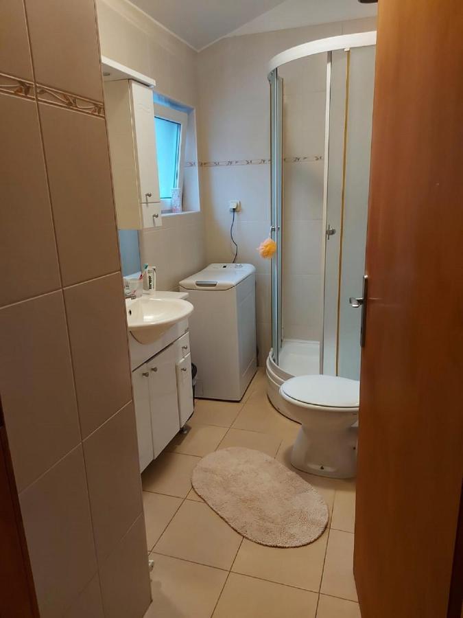 Apartman Luka Jadrtovac Bagian luar foto