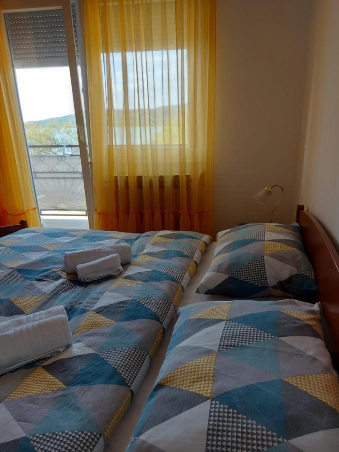Apartman Luka Jadrtovac Bagian luar foto